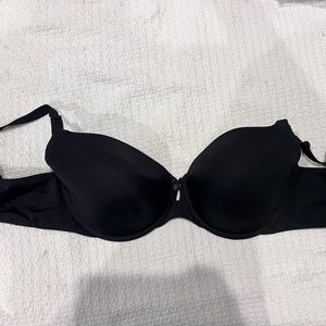 NWT torrid lightly lined t shirt bra 38DDD